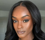 Dibs Beauty - Desert Island Duo - Shade 06 - Model Image