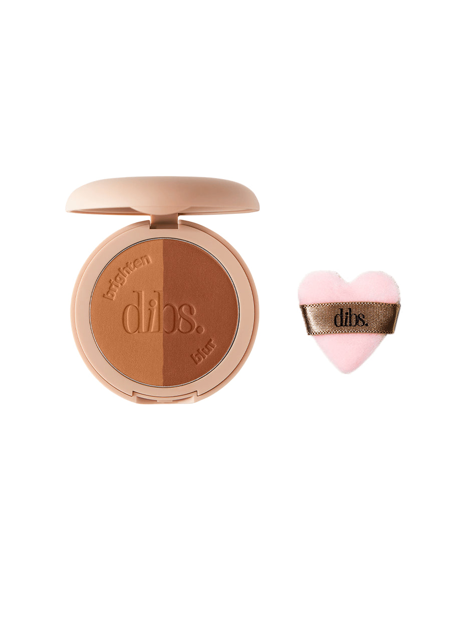 LoveBeam Setting Powder compact in Shade 444 with heart-shaped powder puff on a white background