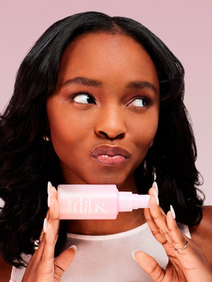 LoveBeam® Setting Spray close-up showing fine mist applicator