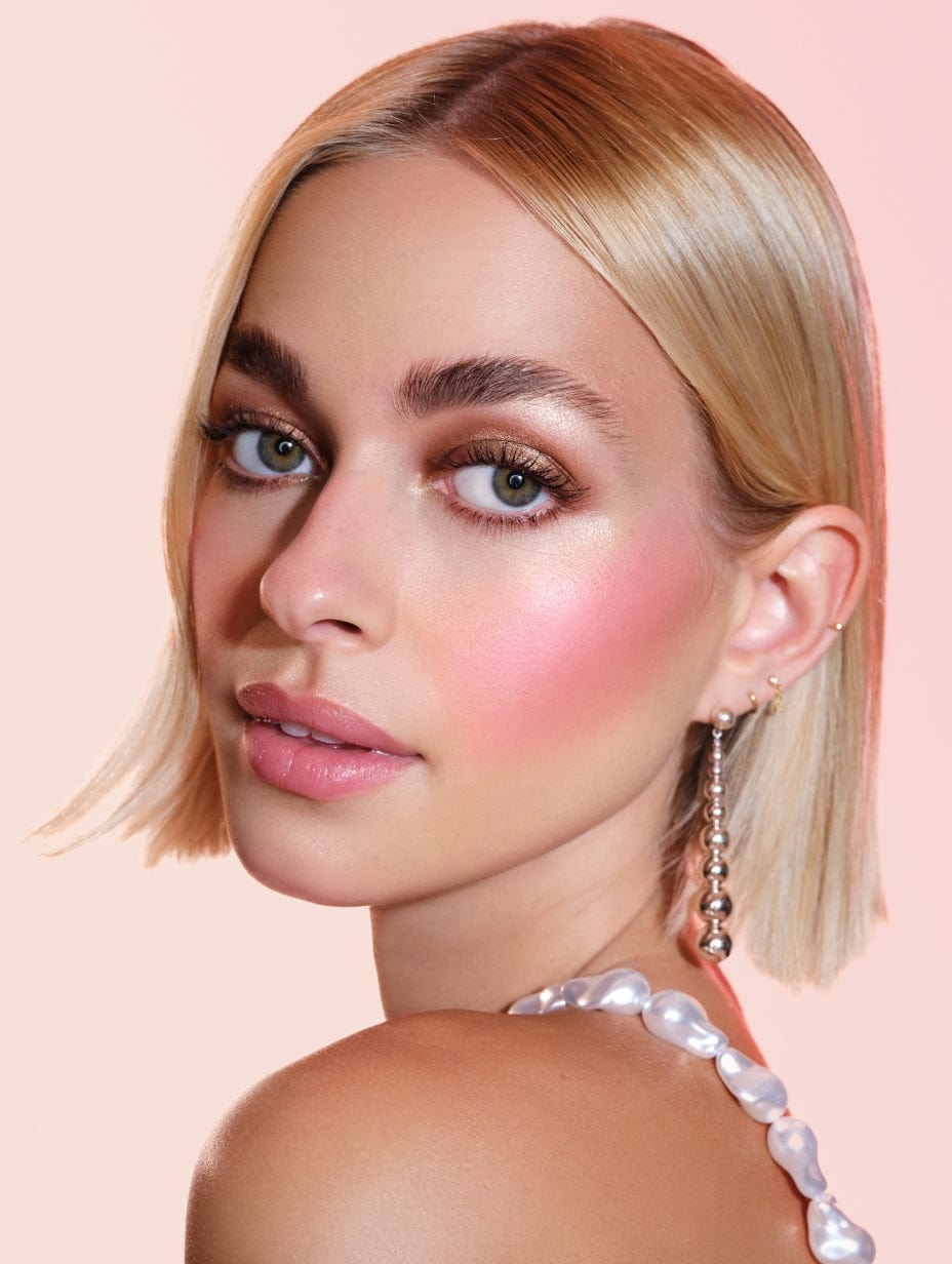 GlowTour Duo - Pink Cosmos - Model Image