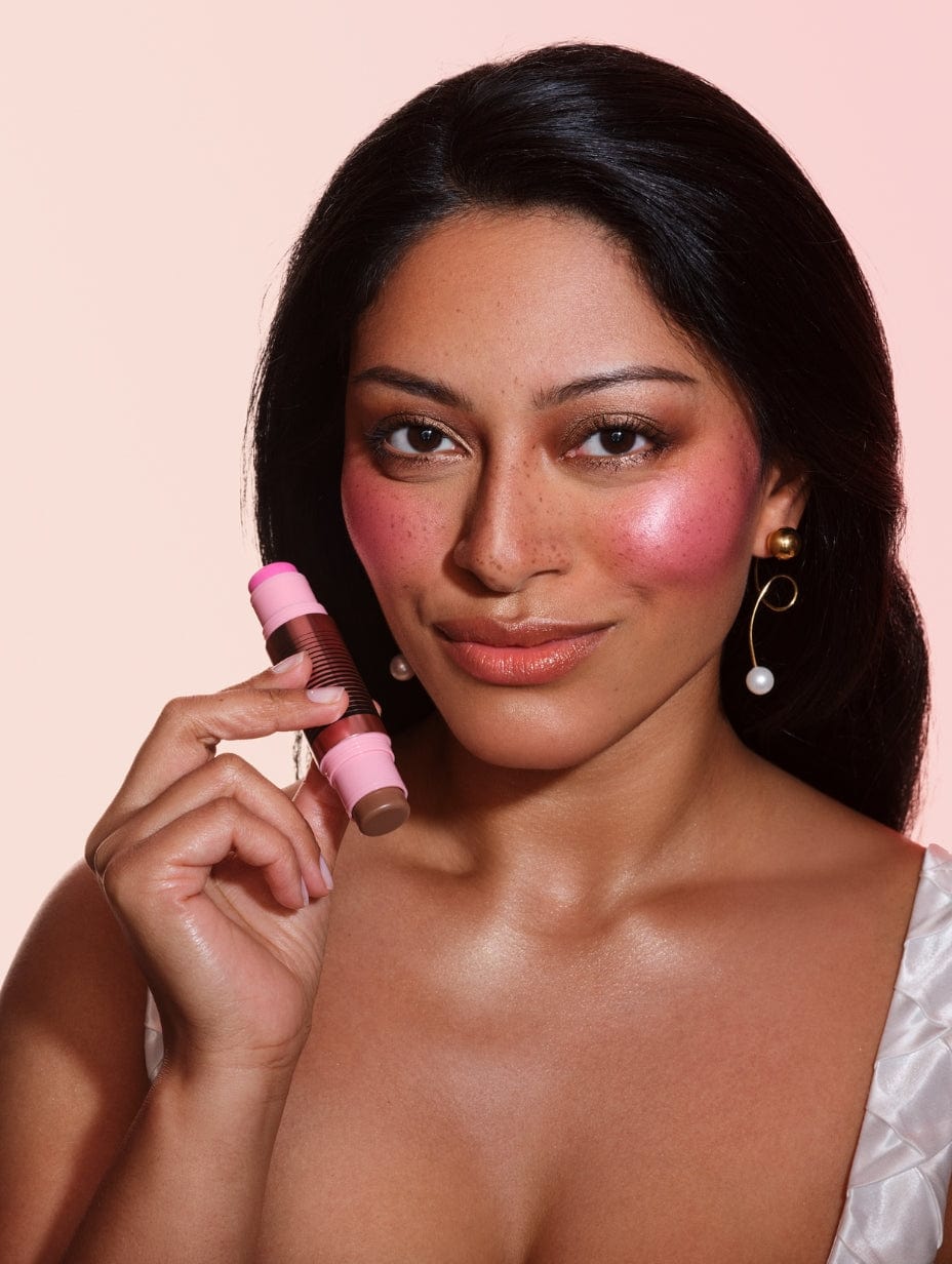 GlowTour Duo - Pink Cosmos - Model Image